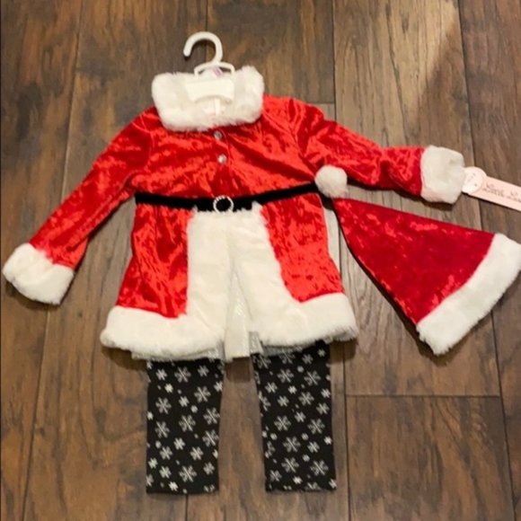 Little Lass ADORABLE 😍 3 Piece Outfit